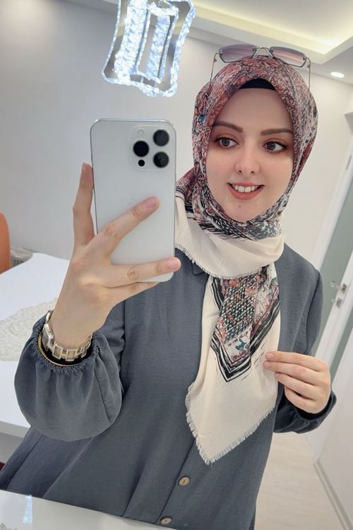 Rüya Koton Eşarp Azra Modeli