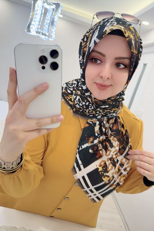 Rüya Koton Eşarp Çizgi Leopar Modeli