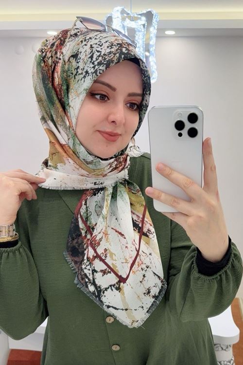 Rüya Koton Eşarp Ağaç Modeli