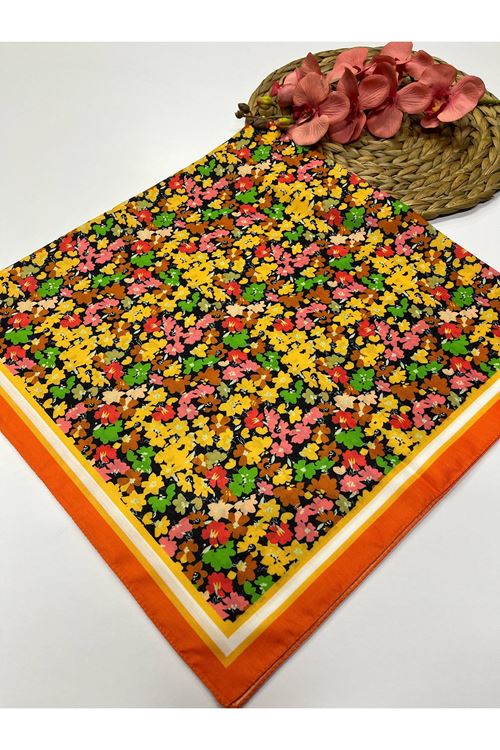 Çiçek Desen Soft Eşarp  