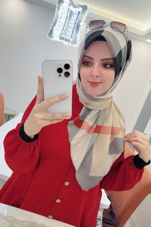 Yeni Sezon Koton Eşarp