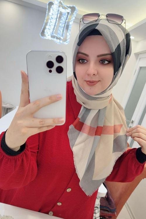 Yeni Sezon Koton Eşarp