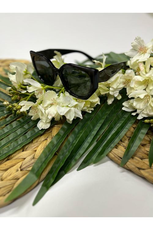 Güneş Gözlüğü (52 EKT) Kod:422