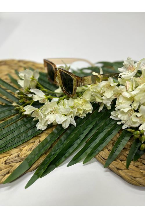 Güneş Gözlüğü (48 EKT) Kod:428