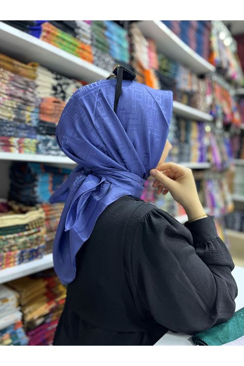 Geometrik Desen Jakar Eşarp (İndigo)