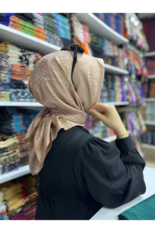 Geometrik Desen Jakar Eşarp (Fondoten)