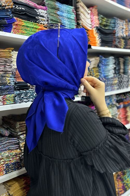 Halka Desen Jakar Eşarp Parlement