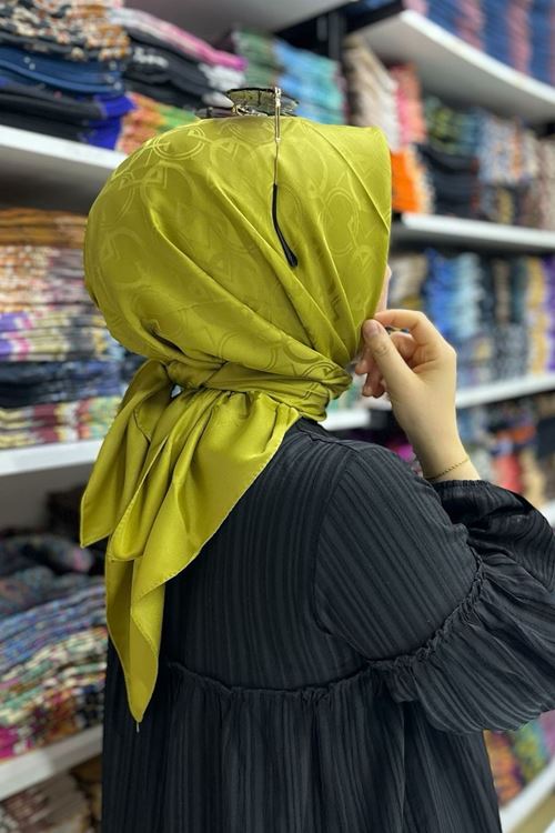 Halka Desen Jakar Eşarp Yağ Yeşili