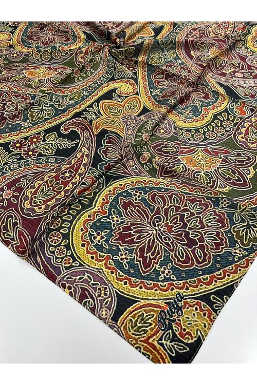 Selin Modeli Pırıltı Eşarp