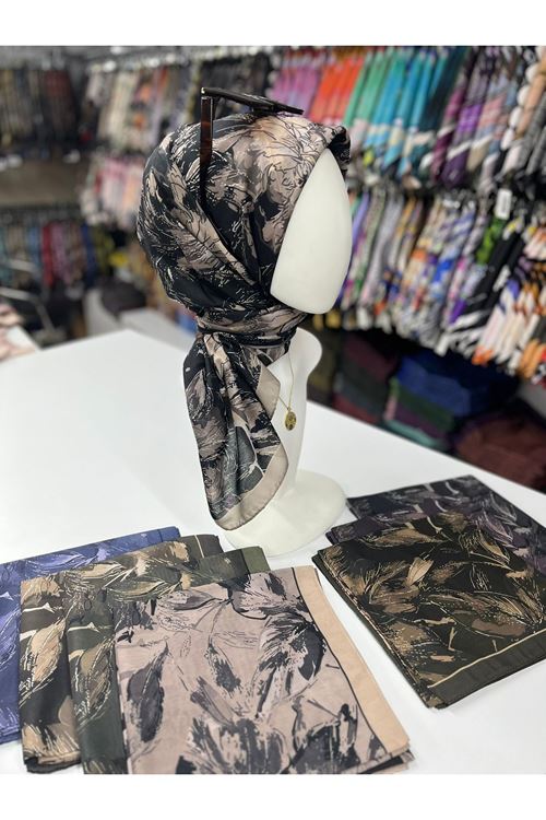 Rose Desen Soft Eşarp (Siyah Ekru)