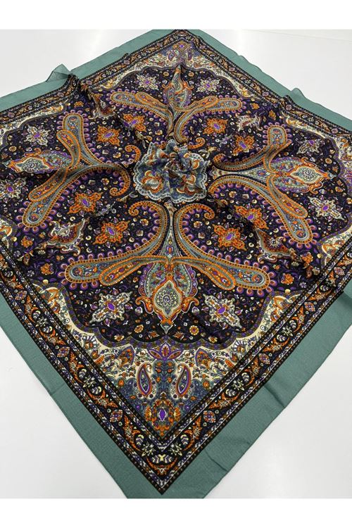 Yüsra Desen Naturel Eşarp