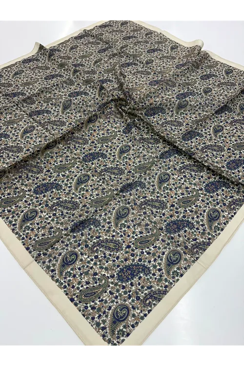 Etnik Minik Çiçek Soft Eşarp Kod: 3232